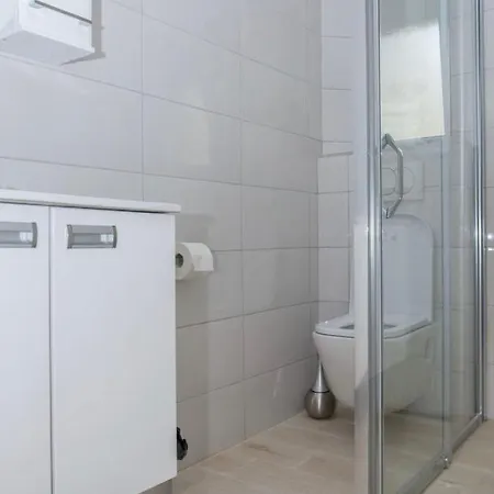 Apartmani Nela Сутоморе Экстерьер фото