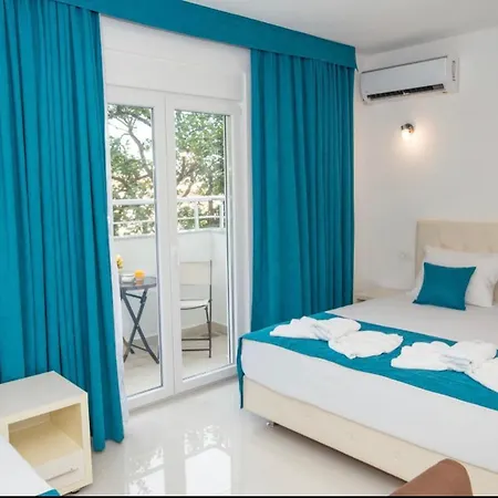 Apartmani Nela Сутоморе Экстерьер фото